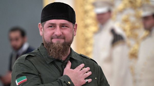 Кадыров анонсировал новый бой с участием своего сына Эли