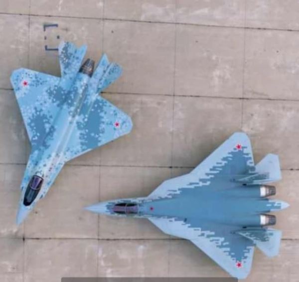 Су-75 и Су-57Э впервые показали вместе