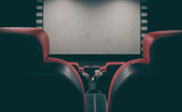 Владельцы петербургских кинотеатров подняли бунт из-за QR-кодов