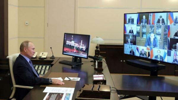 Владимир Путин провел заседание Военно-промышленной комиссии